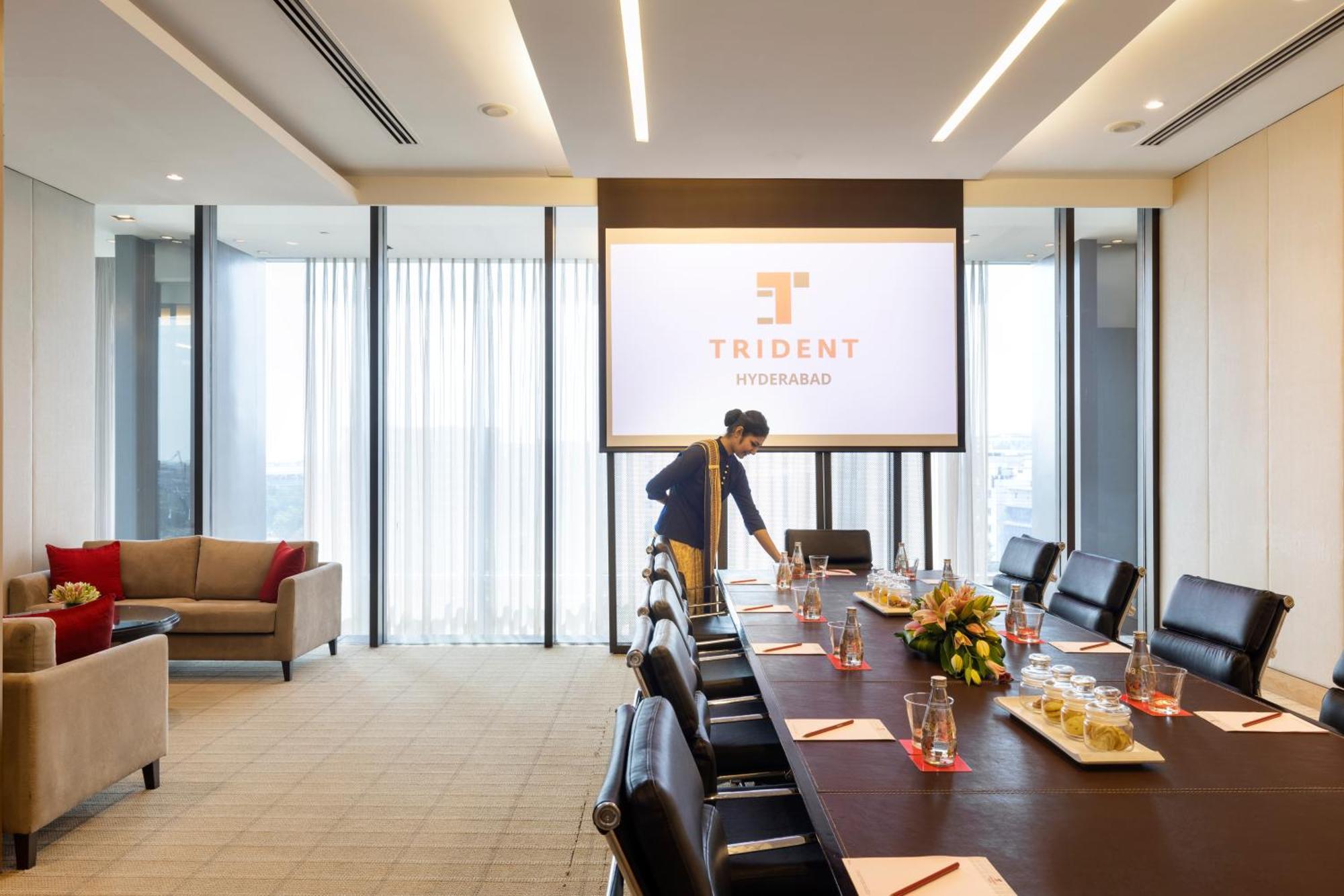 Trident Hyderabad Hotell Exteriör bild Trident, Gurgaon