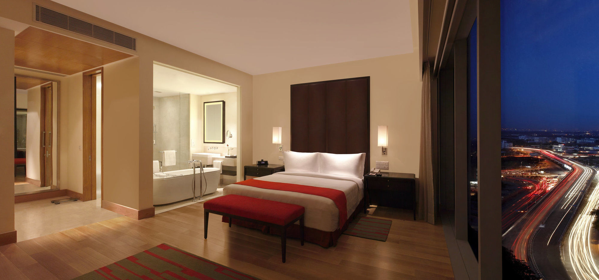 Trident Hyderabad Hotell Exteriör bild A bedroom at the Taj Mahal Palace, Mumbai