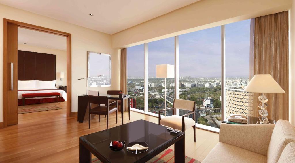 Trident Hyderabad Hotell Exteriör bild Suite at the Taj Mahal Palace, Mumbai